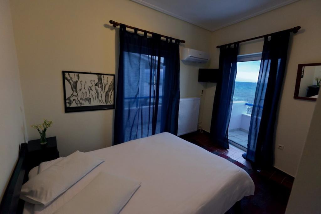 Star Hotel Нафпактос Номер фото